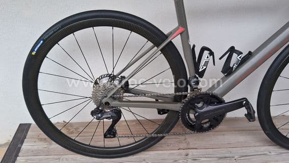 BMC Roadmachine01 Ultegra Di2 12 vitesses taille 56 - 4