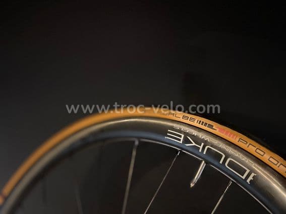 đ„rĂ©servĂ©esđ„DUKE Baccara ULTRA 36 EXTRALITE disc pneus tubeless 1130grđ„ roval dt swiss enve rar - 6