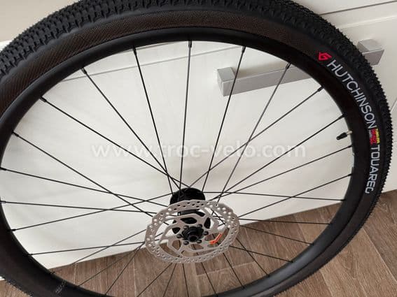 PAIRE DE ROUES NEUVE - 1