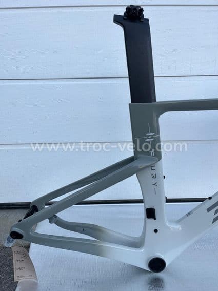 Cadre Triathlon / Contre-la-montre Carbone Aéro – Neuf – Rapport Performance / Prix exceptionnel - 6