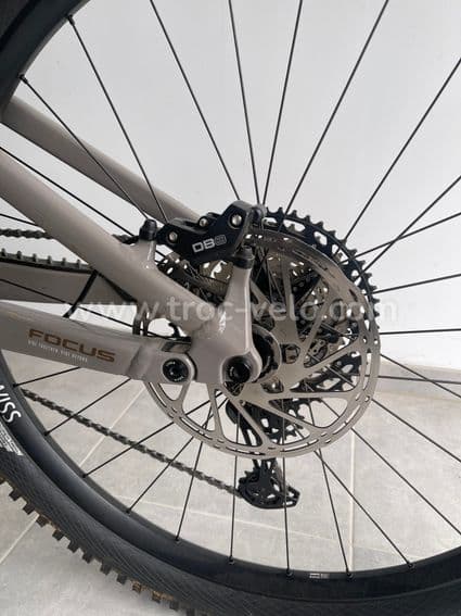 FOCUS JAM2 6.9 2024 (neuf) - 8