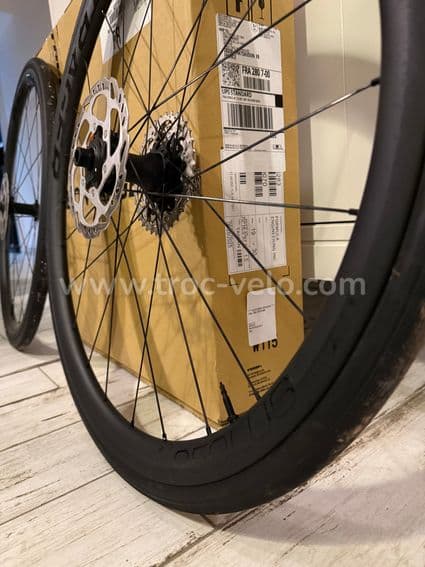 Roues arrière Bontrager Aeolus Elite 35 - 2