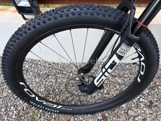 SPECIALIZED - 9