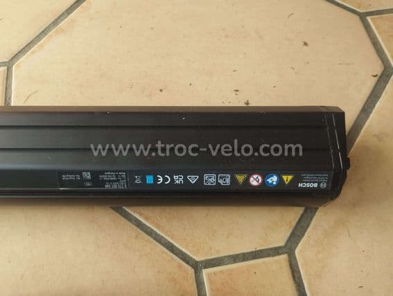 Batterie Bosch Powertube 625W verticale + chargeur - 2