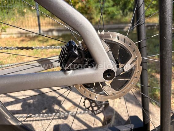 Argon 18 E-118 Tri+ L – Ultegra Di2 – Rotor PM – Roval CL50 – Full Race - 9