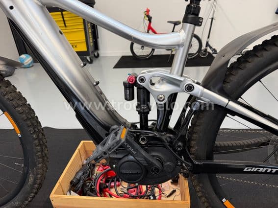 VTT GIANT TRANCE XE1 PRO SILVER - 6