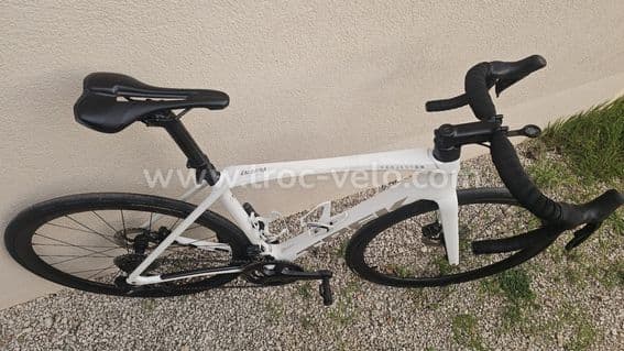 Vélo de route TREK - 5