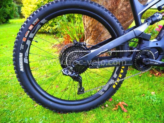 YT DECOY CF PRO RACE - 4