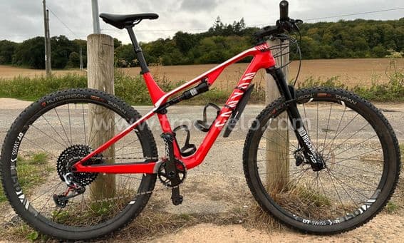 Canyon Lux CF SL 8.0 Pro - 1