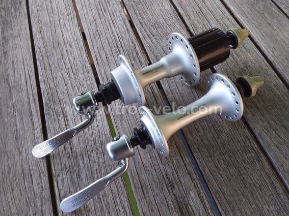 Moyeux Shimano 105 - 1