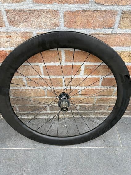 Paire de roues carbone Veltec 60 mm Disc – Excellent état – 800 € - 1