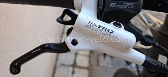 Vélo route Femme cadre carbone cintre droit frein à disque taille XS - 11