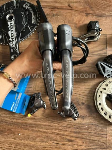 Shimano ULTEGRA ST-R8170 2x12v - 1