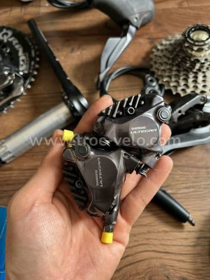 Shimano ULTEGRA ST-R8170 2x12v - 4