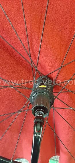 Paires roues mavic aksium - 4