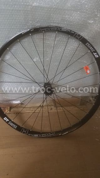 roue av dt swiss h 1900 NEUVE 27.5 + - 1