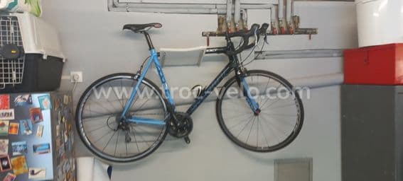 Velo route Scott Addict taille XL - 1