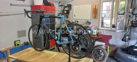Velo route Scott Addict taille XL - 4
