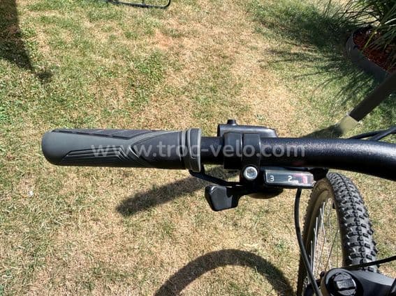 VTT Cube femme 29’ taille S - 6