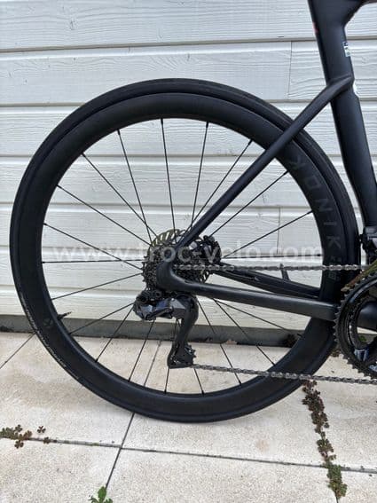 Adris le Performance S2 - 4