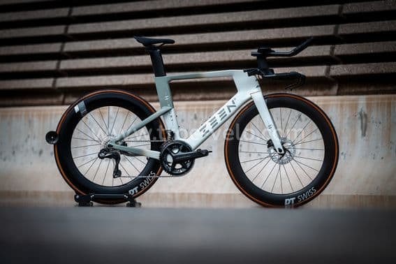 Vélo Triathlon / Contre-la-montre Carbone Aéro – Neuf – Rapport Performance / Prix exceptionnel - 1